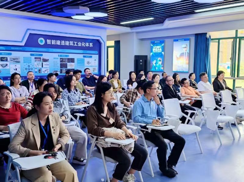 实训中心组织虚拟仿真实训教学平台使用培训会